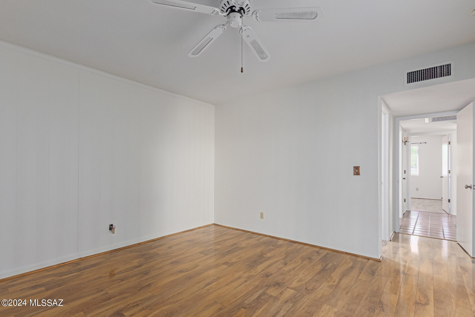 4263 East Allison Road Tucson, AZ 85712 - Photo 17 of 36