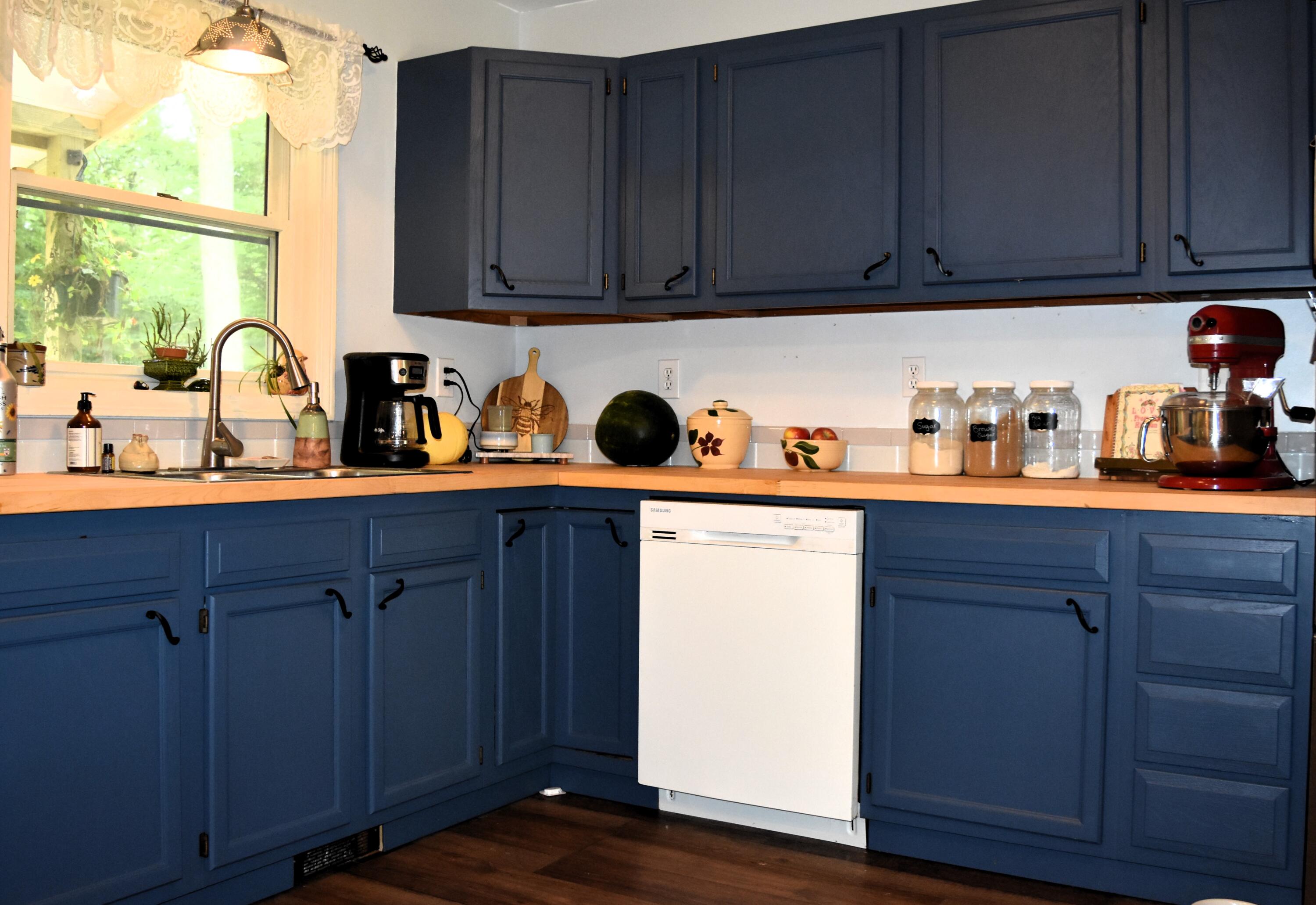 424 Governor Goodwin Road North Berwick, ME 03906 - Photo 4 of 29 Kitchen 4