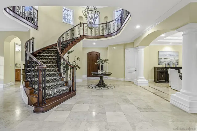 $18,000 | 5259 Meadows Del Mar, San Diego, CA 92130