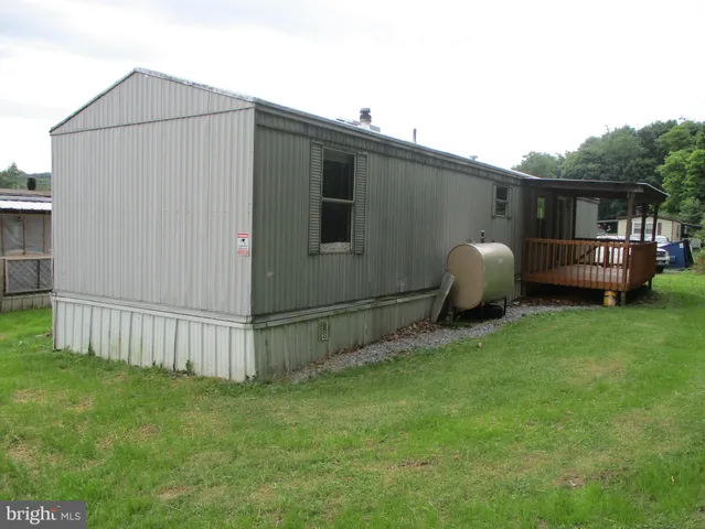 $875 | 109 Manges Street, Everett, PA 15537