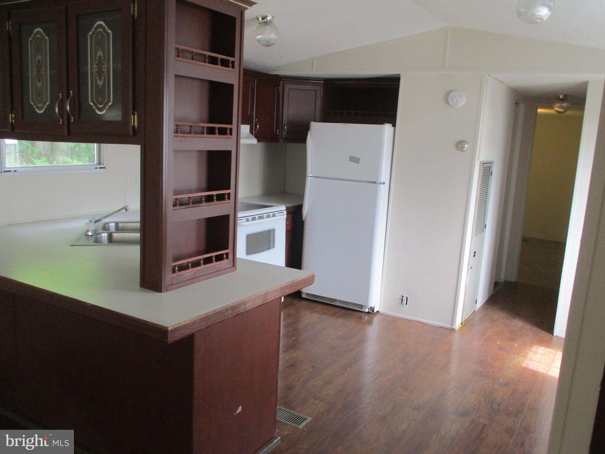 109 Manges Street Everett, PA 15537 - Photo 5 of 19 Kitchen