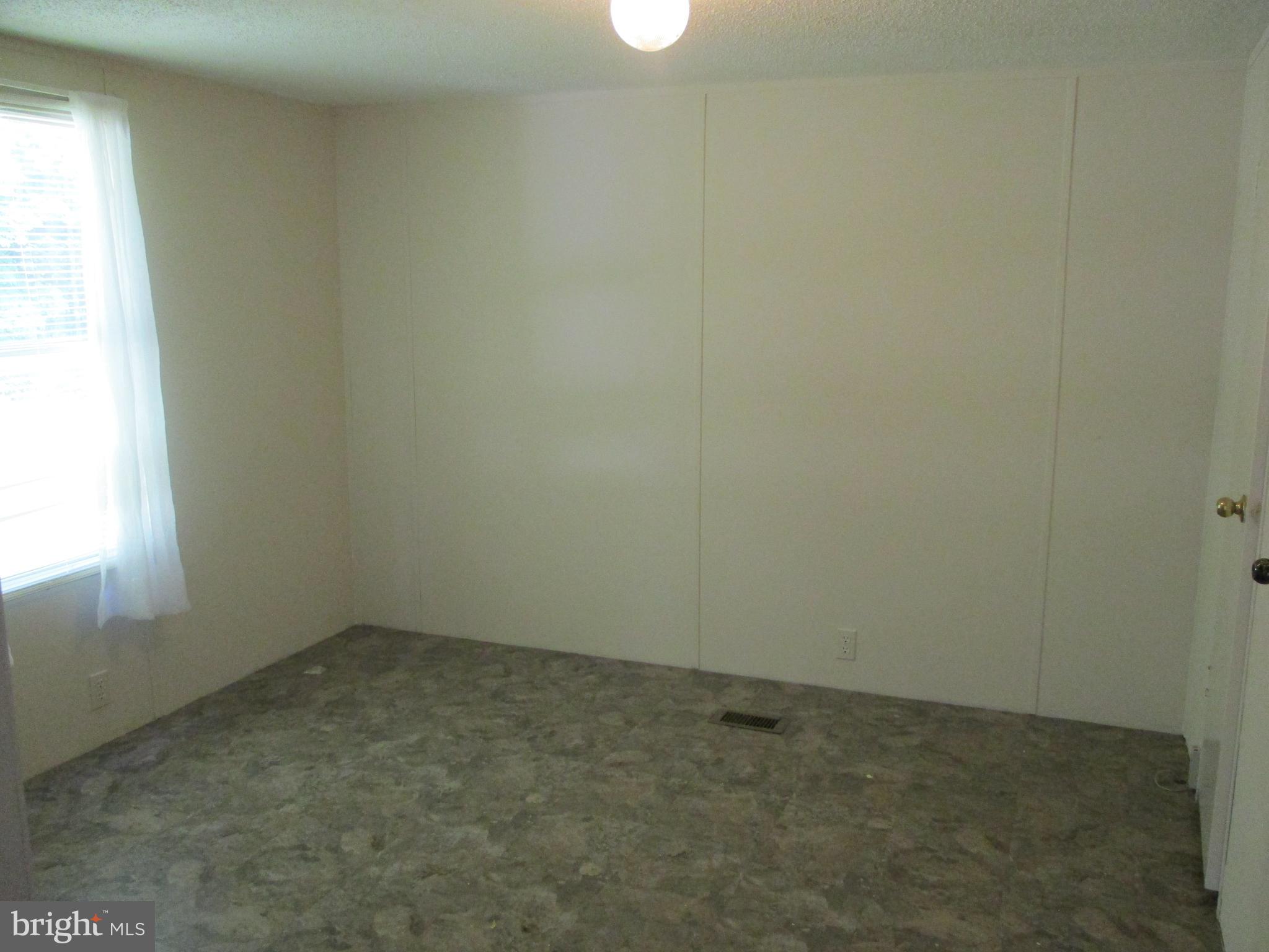 109 Manges Street Everett, PA 15537 - Photo 8 of 19 Primary bedroom