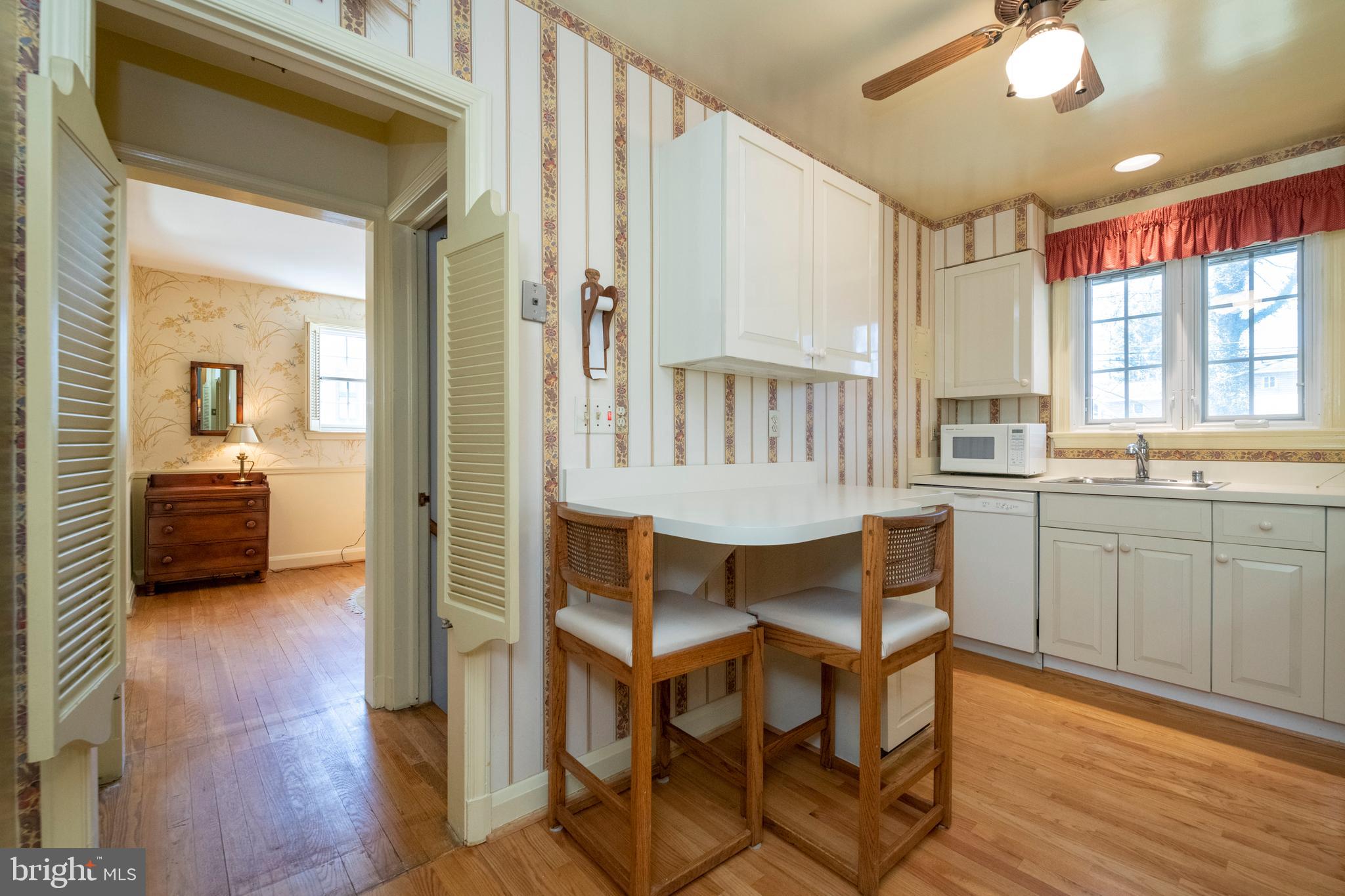 36 Croftley Road Lutherville-Timonium, MD 21093 - Photo 11 of 37 Kitchen