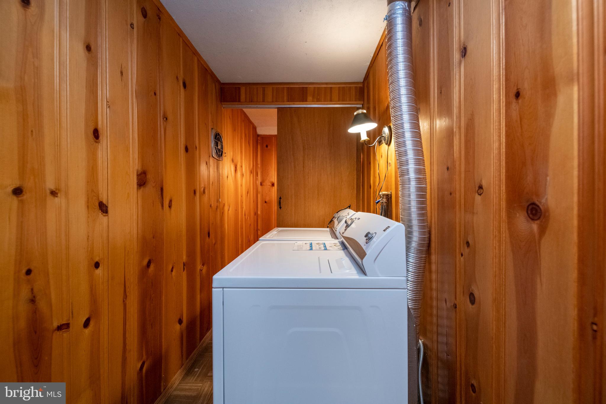 36 Croftley Road Lutherville-Timonium, MD 21093 - Photo 27 of 37 Laundry Room