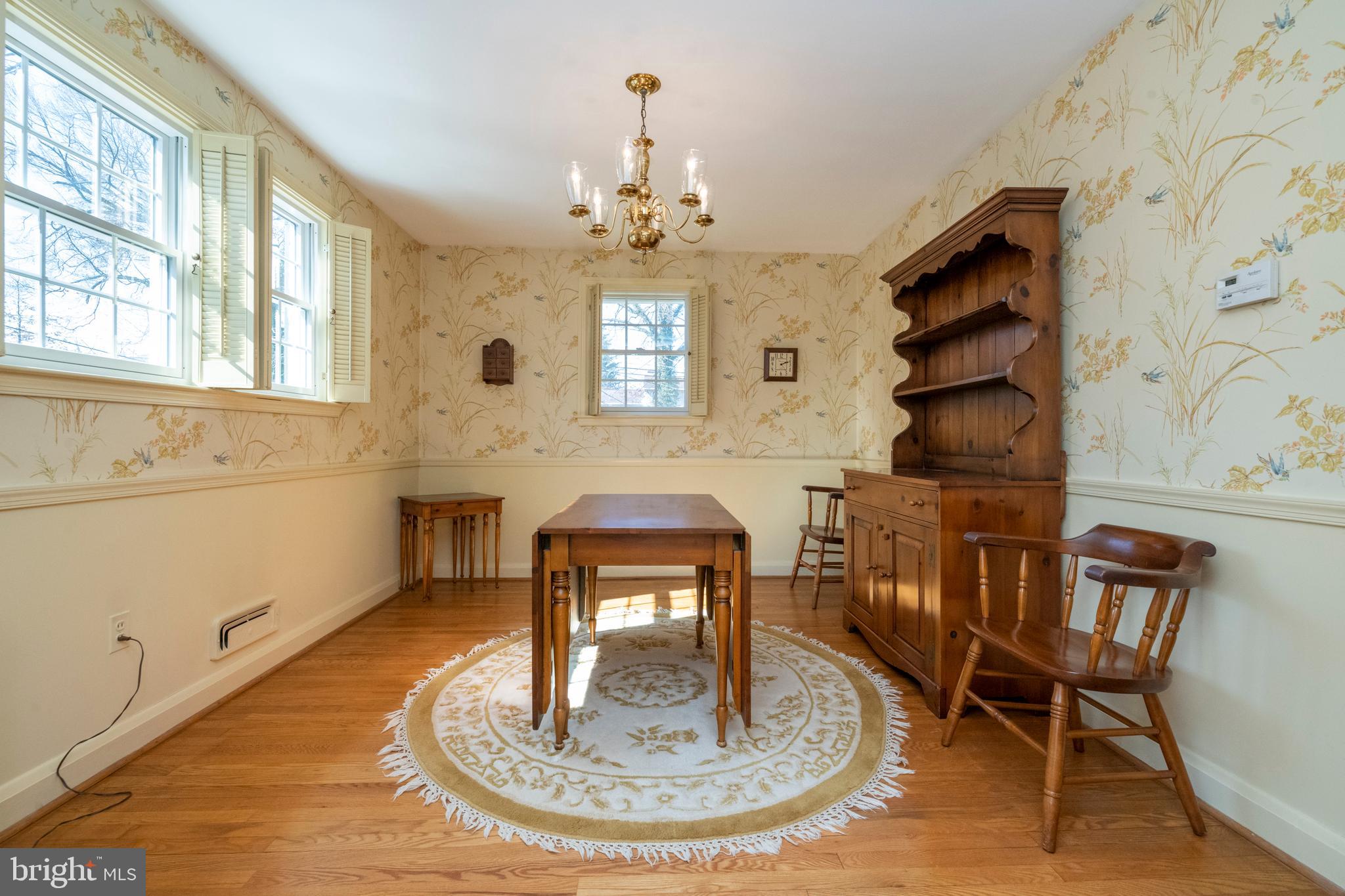 36 Croftley Road Lutherville-Timonium, MD 21093 - Photo 8 of 37 Dining room