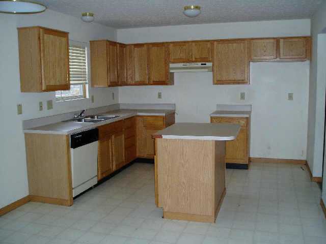 3340 Retriever Road Columbus, OH 43232 - Photo 3 of 4 Gallery Image 3