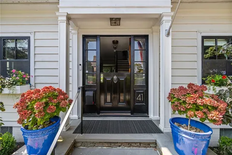 $22,000 | 41 Hunter Avenue, Newport, RI 02840