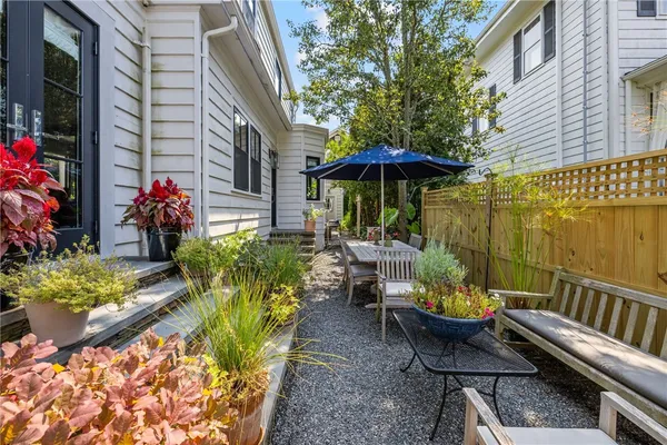 $22,000 | 41 Hunter Avenue, Newport, RI 02840