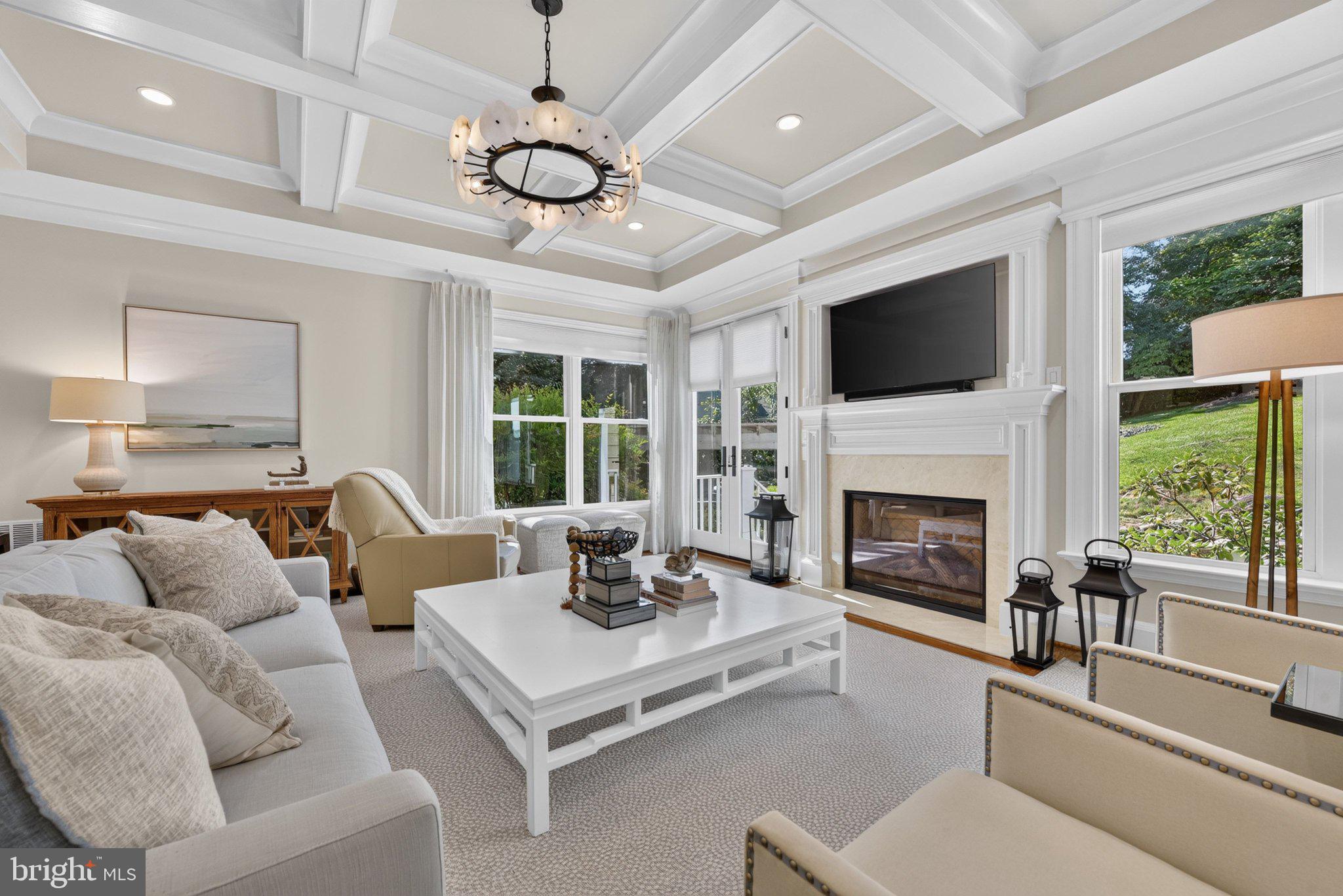 1420 Kurtz Road McLean, VA 22101 - Photo 10 of 34 Family Room