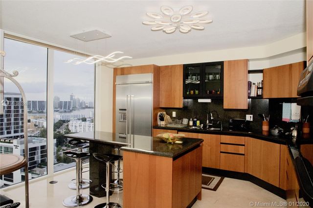 $1,575,000 | 17555 Collins Avenue, Unit 2003, Sunny Isles Beach, FL 33160