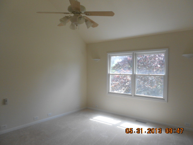 914 Merrill New Road Sugar Grove, IL 60554 - Photo 9 of 10