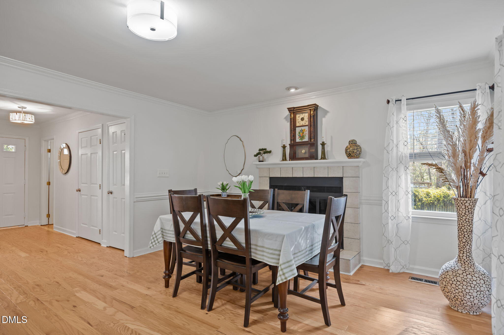 1401 Mapleside Court Raleigh, NC 27609 - Photo 12 of 39 36-web-or-mls-IMG_1537