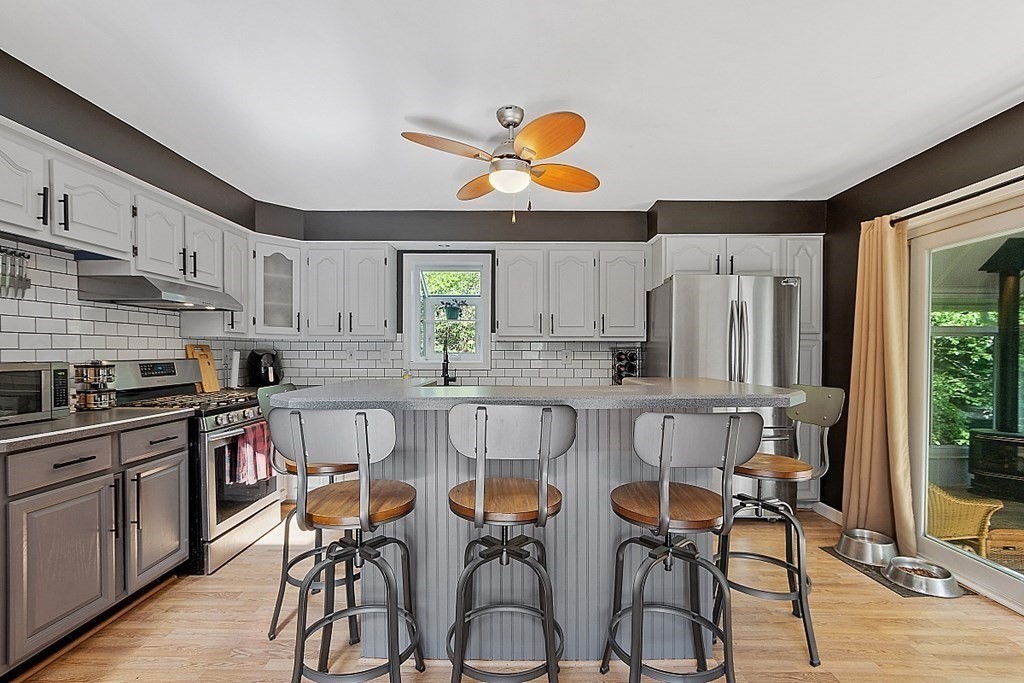 649 Arn-How Farm Road Fitchburg, MA 01420 - Photo 8 of 42 Gallery Image 8
