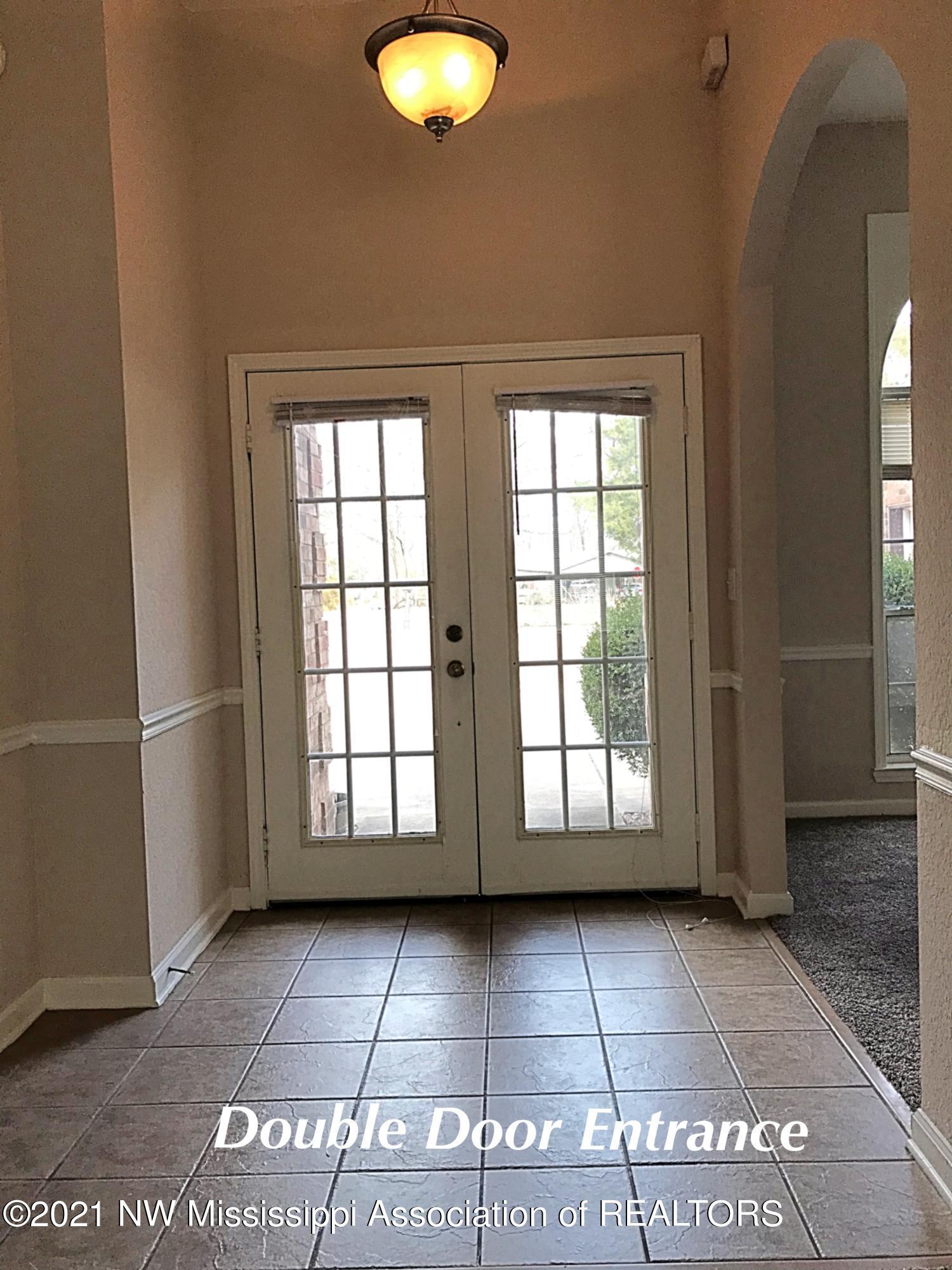 7397 Redbud Road Olive Branch, MS 38654 - Photo 5 of 28 970BC56B-3162-4169-9492-5A0923E227AB