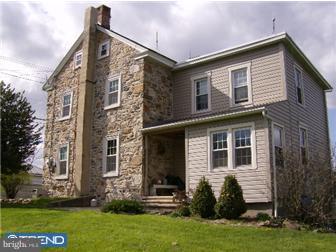 3991 Chestnut Road Alburtis, PA 18011 - Photo 9 of 12 Gallery Image 9