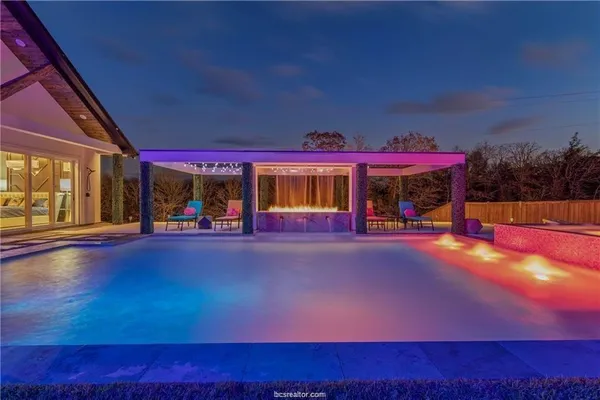 $1,250,000 | 2118 Joe Will Drive, College Station, TX 77845