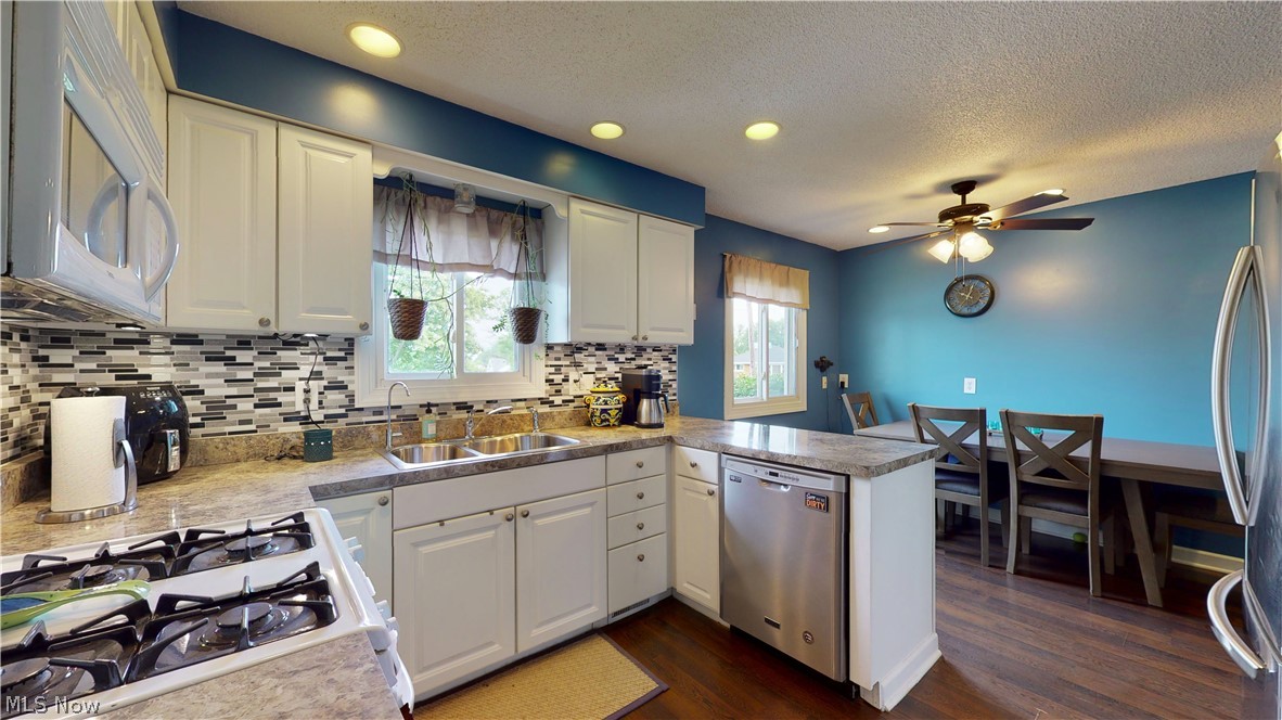 1874 Rush Road Wickliffe, OH 44092 - Photo 16 of 35 Gallery Image 16