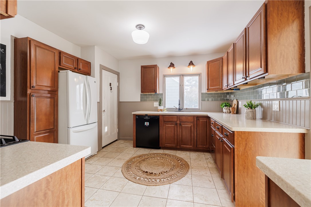 83 Durand Drive Irondequoit, NY 14622 - Photo 11 of 19