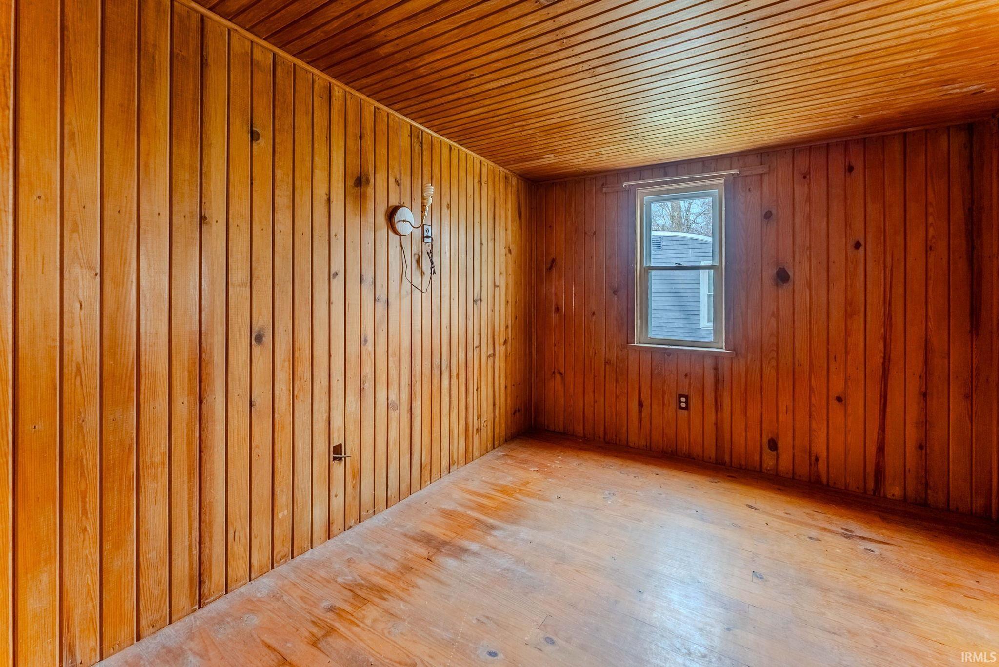 608 South Lake View Street Silver Lake, IN 46982 - Photo 21 of 21