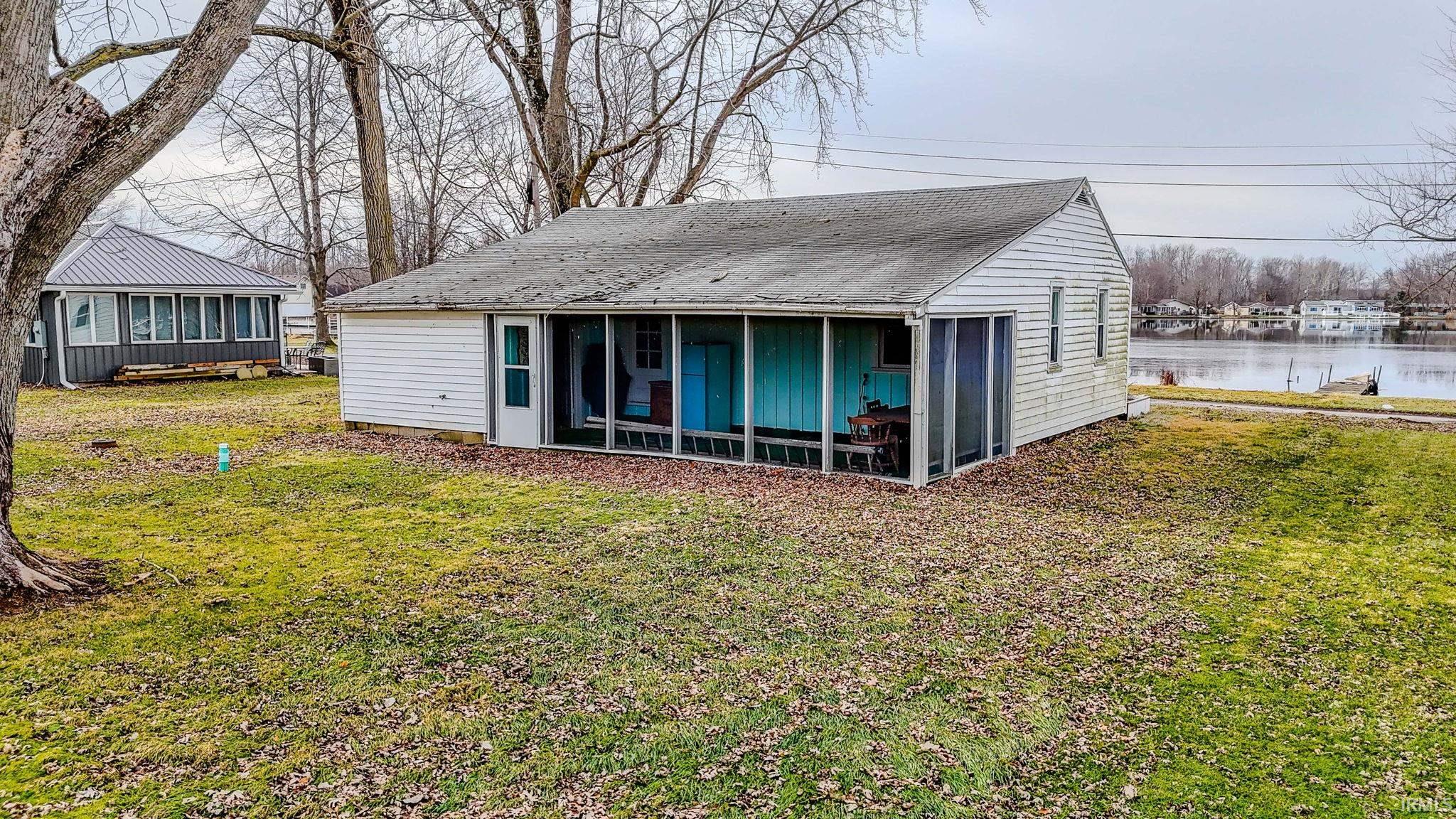 608 South Lake View Street Silver Lake, IN 46982 - Photo 5 of 21