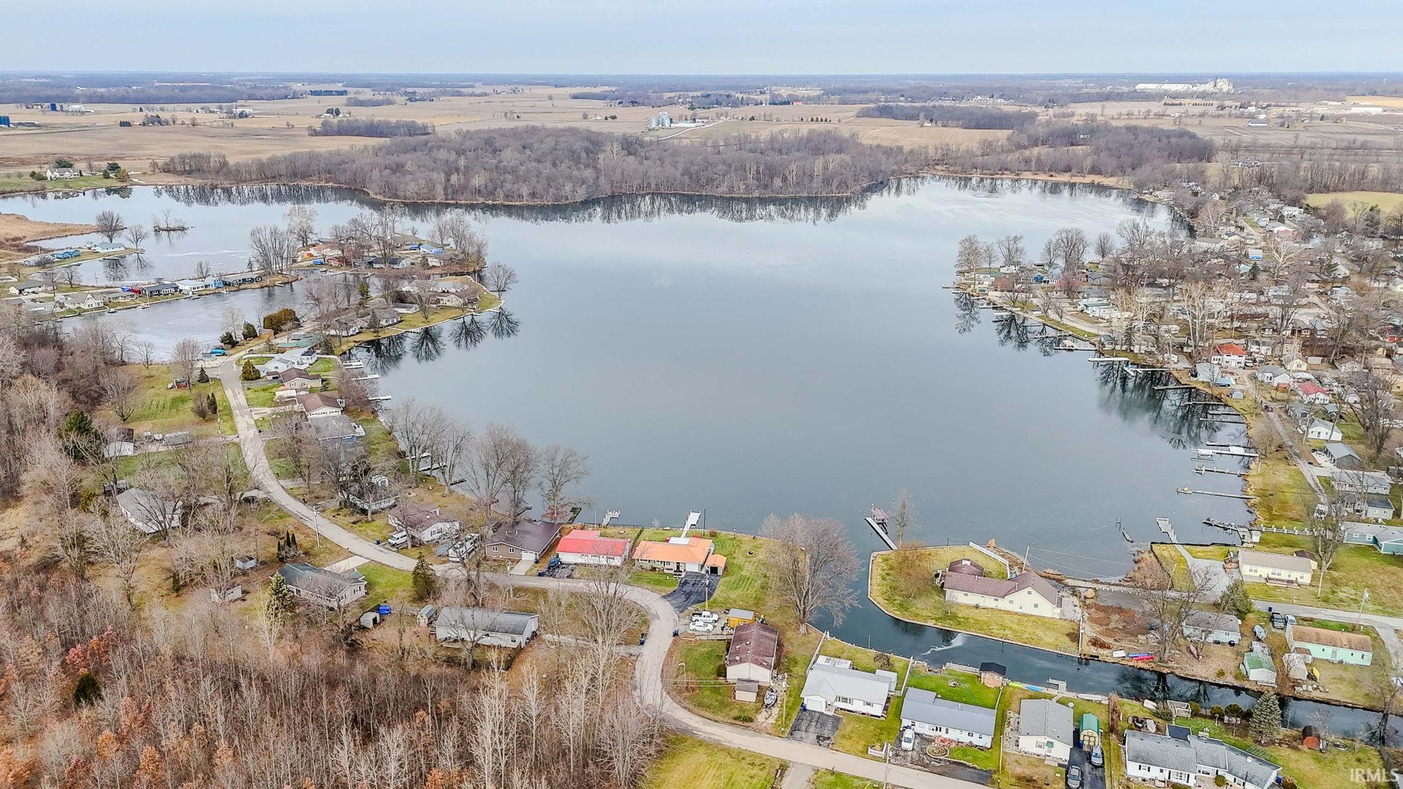 608 South Lake View Street Silver Lake, IN 46982 - Photo 7 of 21