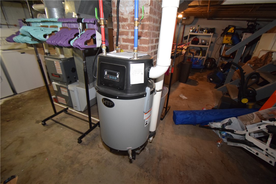 116 Akron Street Rochester, NY 14609 - Photo 15 of 19