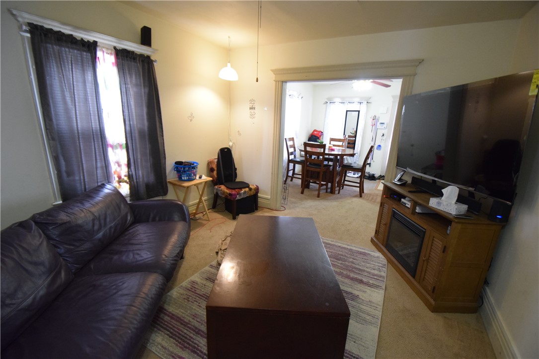 116 Akron Street Rochester, NY 14609 - Photo 6 of 19