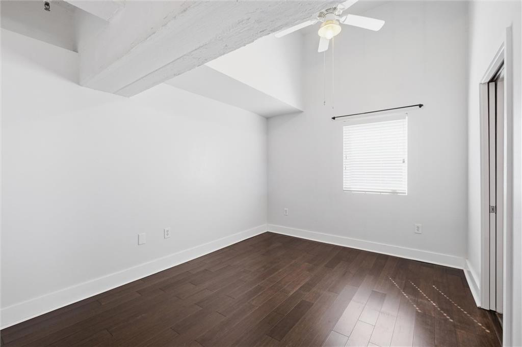 3001 Gillham Road, Unit 201 Kansas City, MO 64108 - Photo 15 of 30