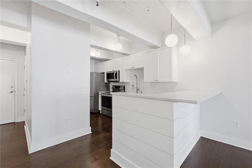 3001 Gillham Road, Unit 201 Kansas City, MO 64108 - Photo 8 of 30