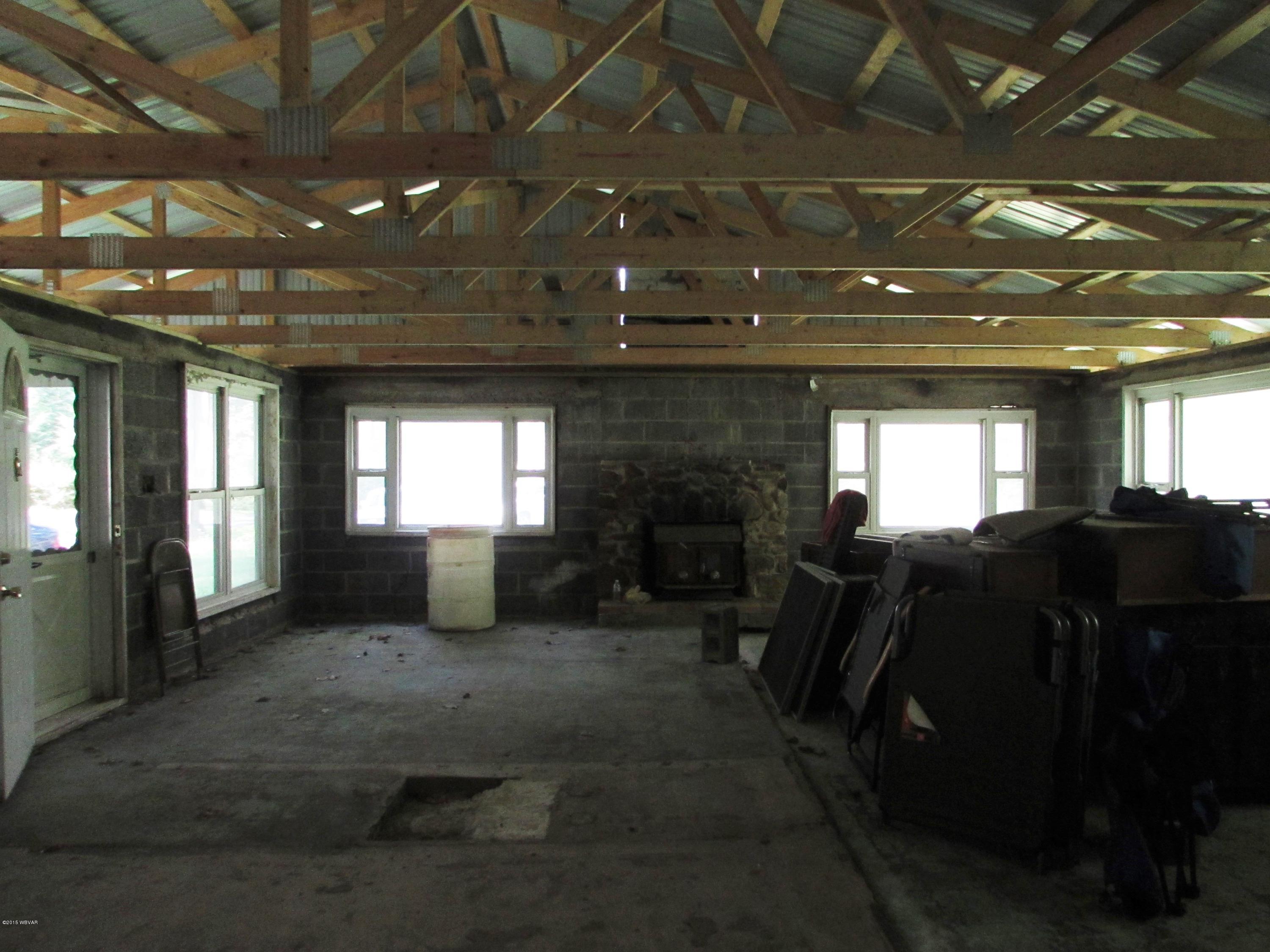 74 Lower Barbours Road Williamsport, PA 17701 - Photo 10 of 15 IMG_7499