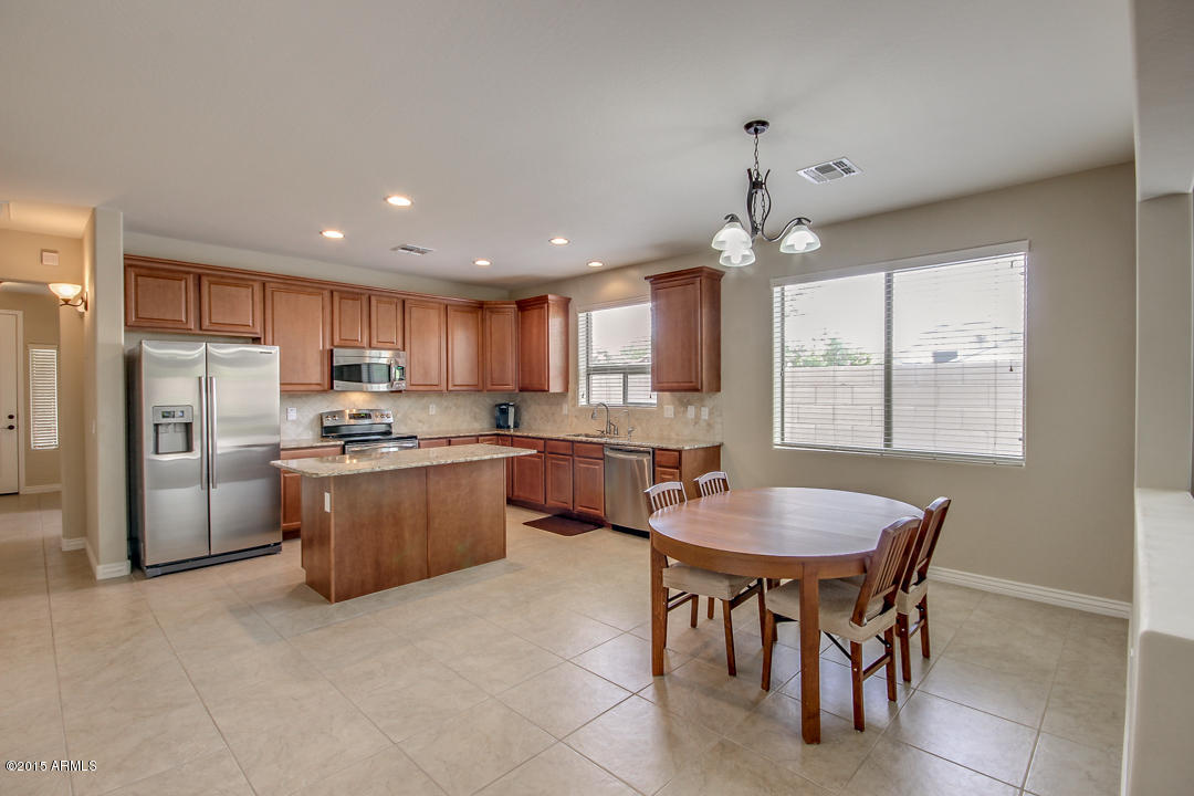 4244 East Folgers Road Phoenix, AZ 85050 - Photo 13 of 55 Folgers-13