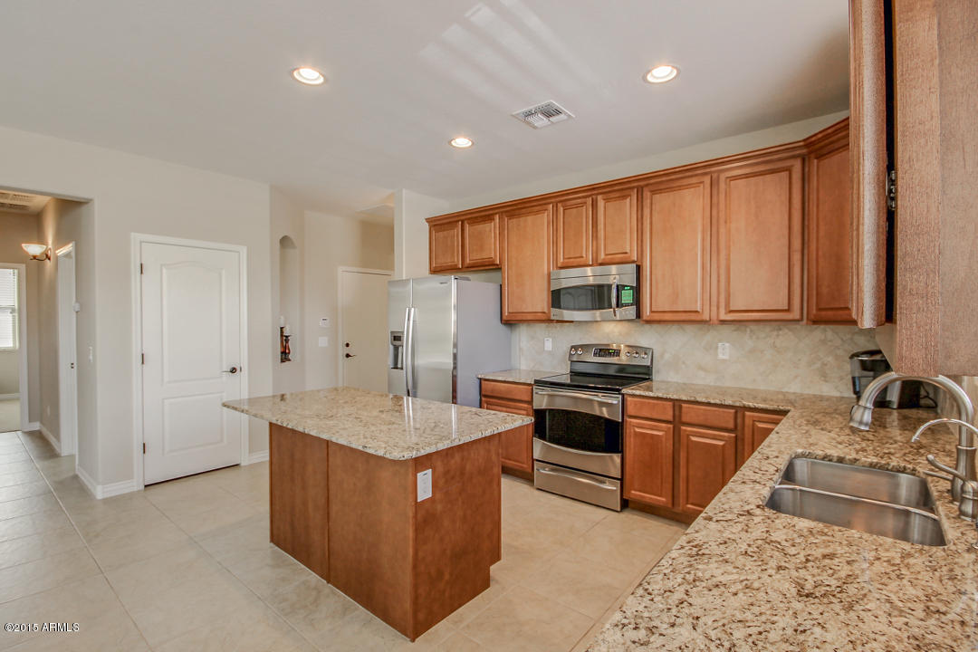 4244 East Folgers Road Phoenix, AZ 85050 - Photo 15 of 55 Folgers-15