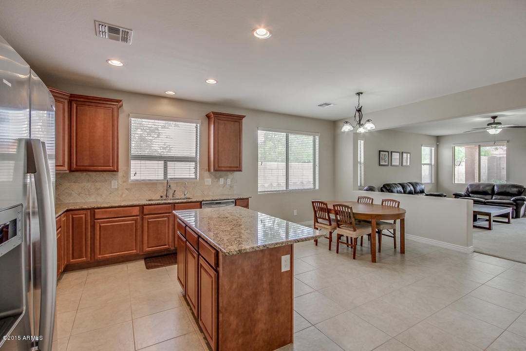 4244 East Folgers Road Phoenix, AZ 85050 - Photo 19 of 55 Folgers-19