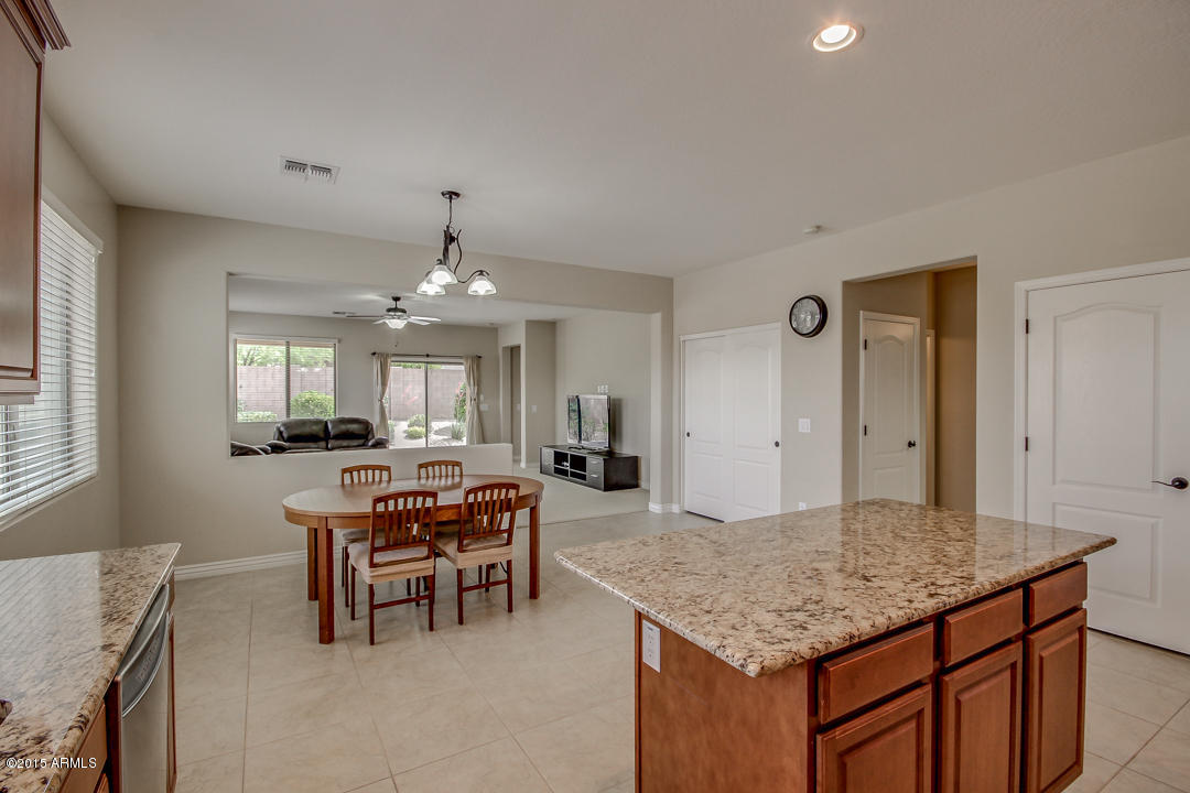 4244 East Folgers Road Phoenix, AZ 85050 - Photo 21 of 55 Folgers-21
