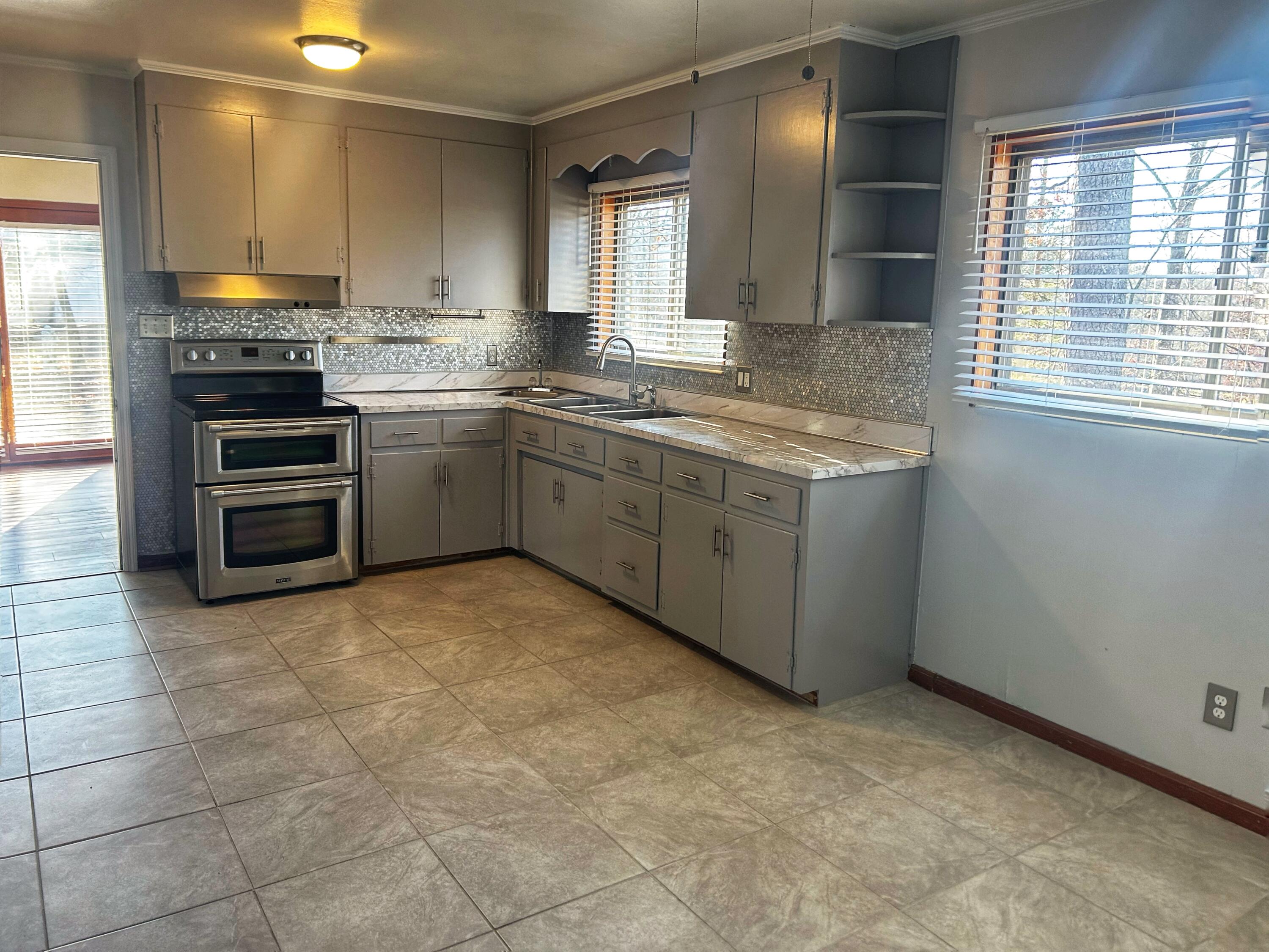 2510 Humphrey Bridge Road Southwest Cleveland, TN 37311 - Photo 8 of 28 REMODELED KITCHEN