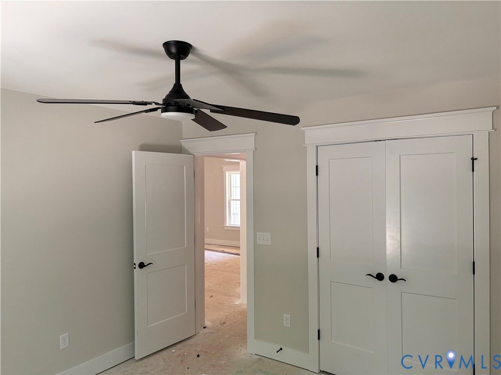 15135 Lebanon Road Spring Grove, VA 23881 - Photo 13 of 19 Ceiling fan with integrated lighting, white interi