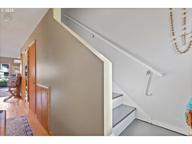 a view of entryway and hall