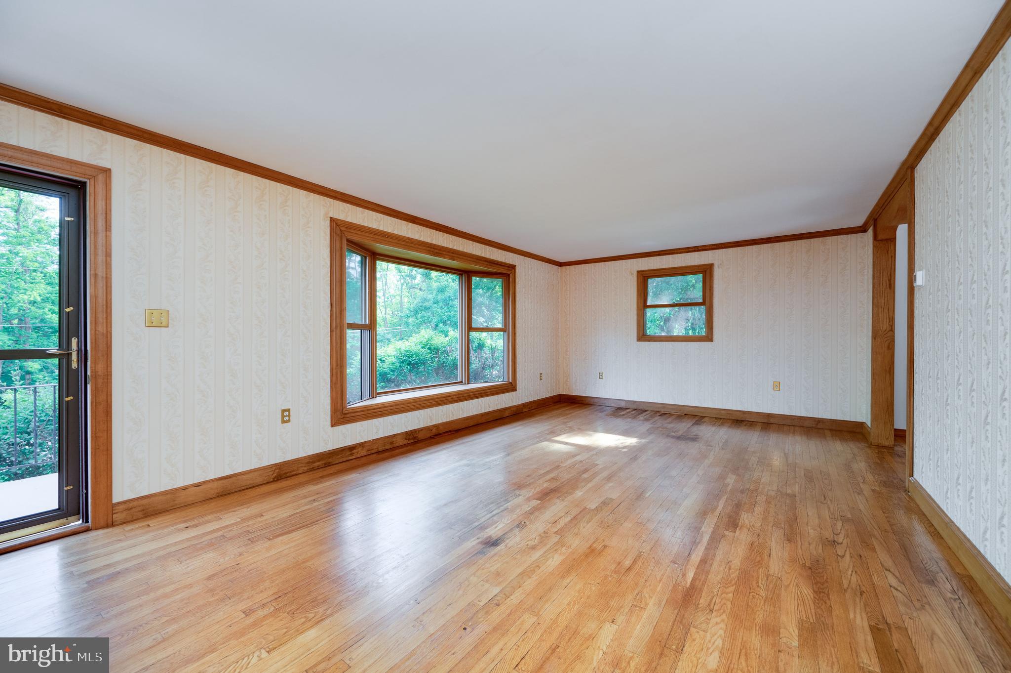 669 Summer Mountain Road Bernville, PA 19506 - Photo 24 of 48 Living Room