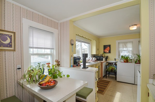 112-114 Warwick Road Newton, MA 02465 - Photo 6 of 21 Gallery Image 6