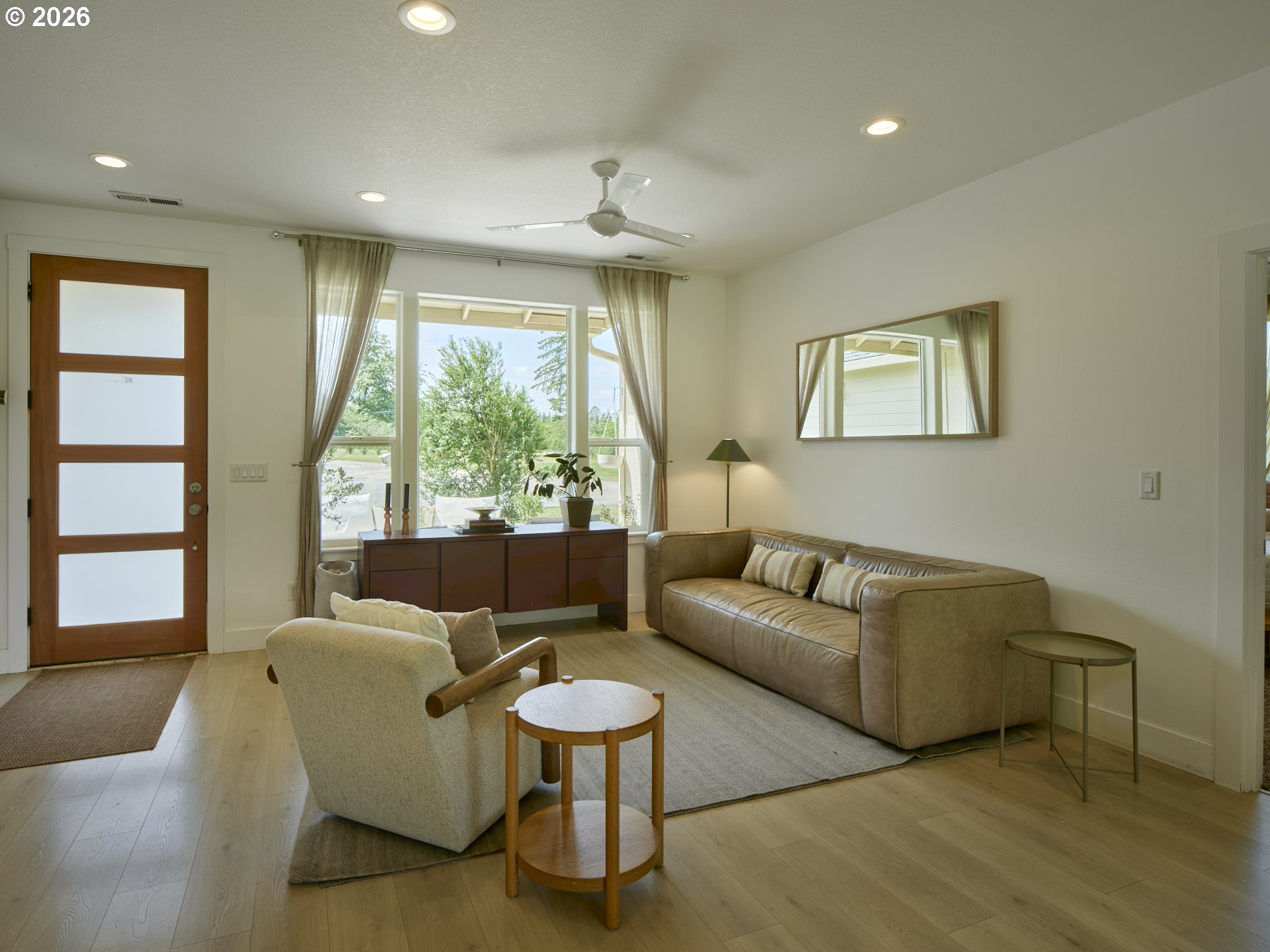 560 Park Road Winlock, WA 98596 - Photo 7 of 47 Living Room
