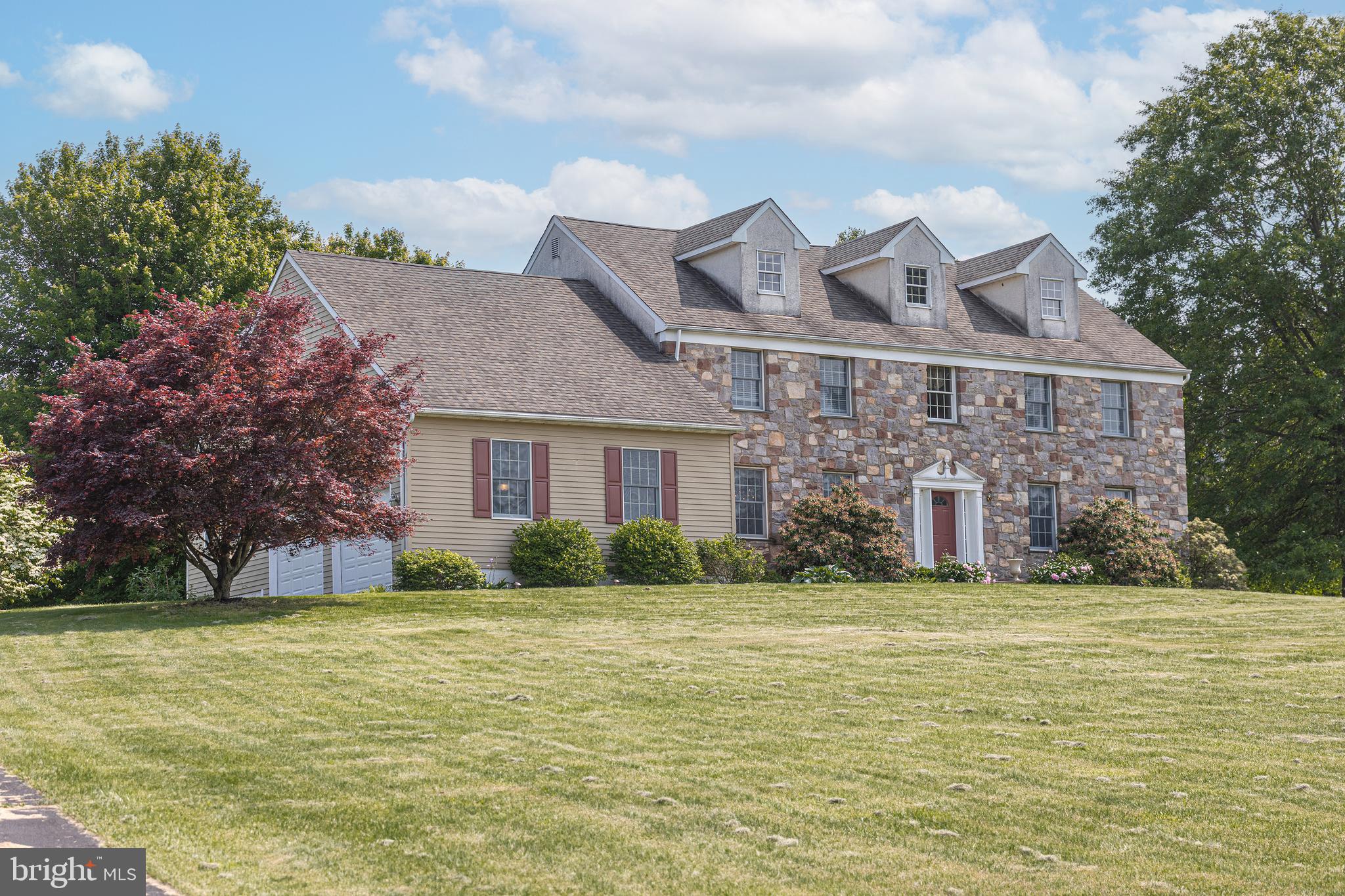 104 Gallows Run Riegelsville, PA 18077 - Photo 3 of 69