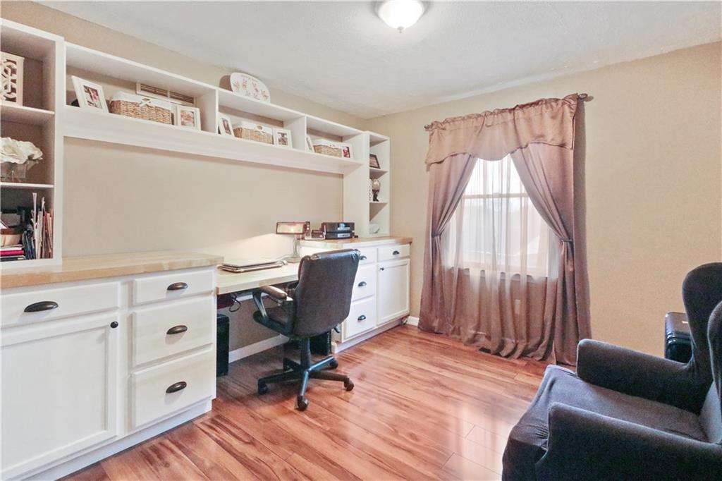 101 Nantucket Road Monongahela, PA 15063 - Photo 18 of 25 Gallery Image 18