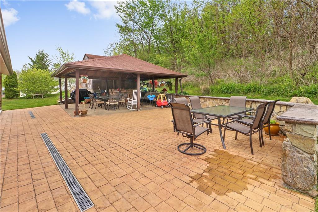 101 Nantucket Road Monongahela, PA 15063 - Photo 5 of 25 Gallery Image 5