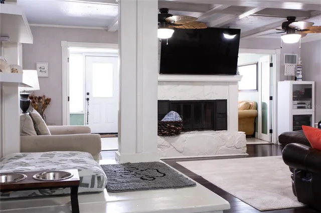 a bathroom with a toilet