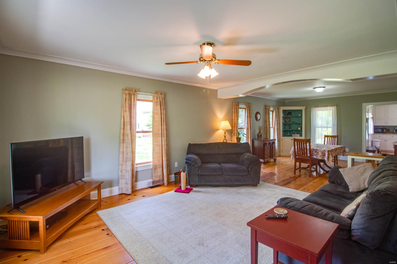 25116 Beltrees Road Dow, IL 62022 - Photo 12 of 71
