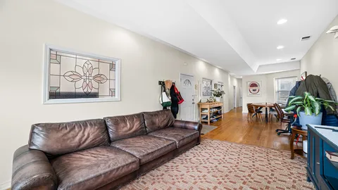 $1,050,000 | 4754 North Lincoln Avenue, Chicago, IL 60625
