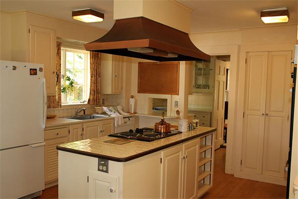 115 Common Street Dedham, MA 02026 - Photo 14 of 15
