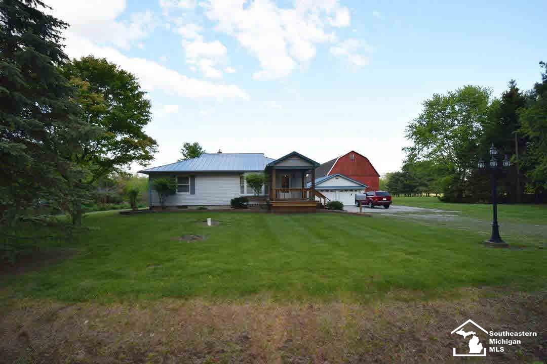 2189 Wells Road Dundee, MI 48131 - Photo 15 of 40