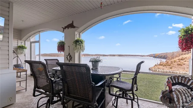 $465,900 | 100 Trinity Pointe Drive, Unit 1N, Camdenton, MO 65020