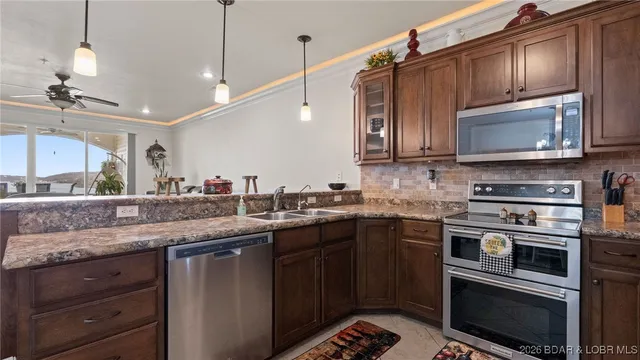 $465,900 | 100 Trinity Pointe Drive, Unit 1N, Camdenton, MO 65020